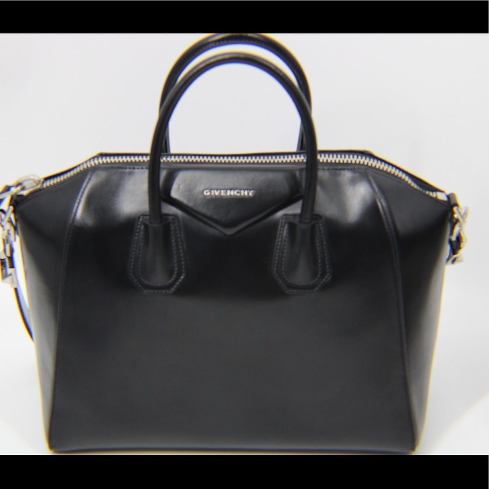 Givenchy Handbag - Picture 15 of 16